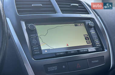 Внедорожник / Кроссовер Mitsubishi ASX 2014 в 