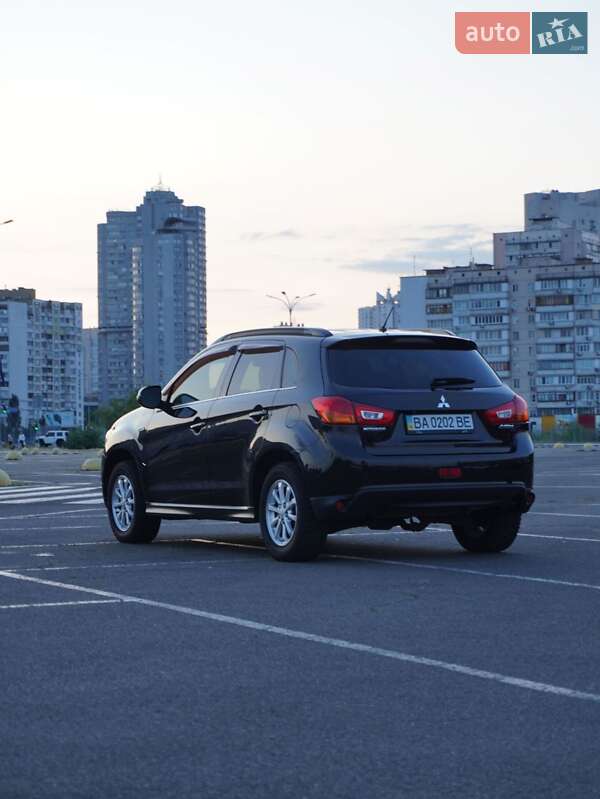 Внедорожник / Кроссовер Mitsubishi ASX 2014 в Киеве