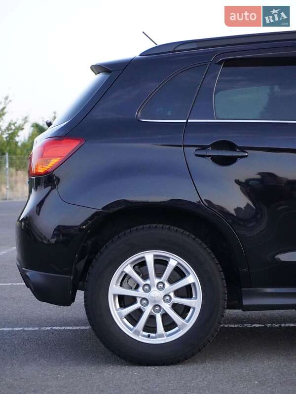 Внедорожник / Кроссовер Mitsubishi ASX 2014 в Киеве