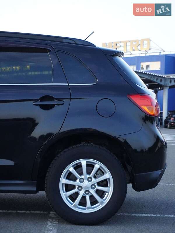 Внедорожник / Кроссовер Mitsubishi ASX 2014 в Киеве