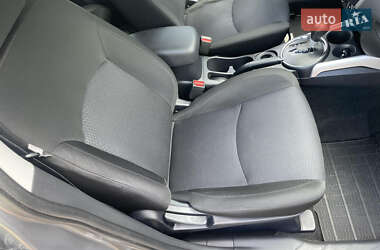 Внедорожник / Кроссовер Mitsubishi ASX 2012 в 