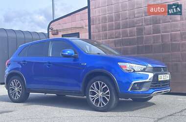 Внедорожник / Кроссовер Mitsubishi ASX 2016 в 