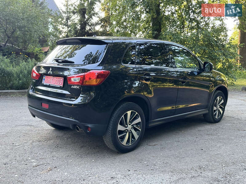 Внедорожник / Кроссовер Mitsubishi ASX 2015 в Тернополе