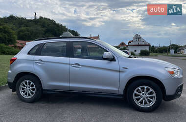 Позашляховик / Кросовер Mitsubishi ASX 2011 в Києві