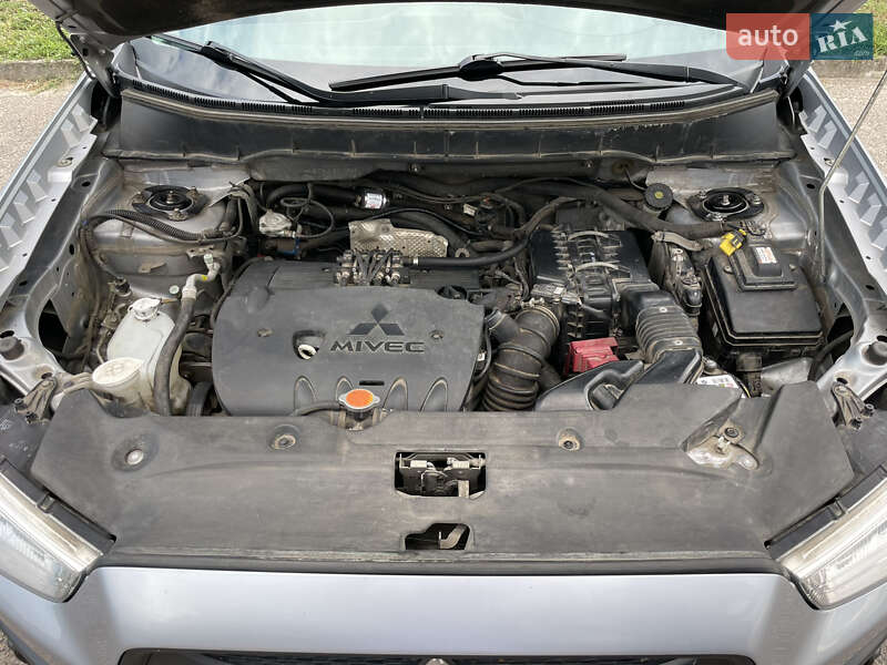 Внедорожник / Кроссовер Mitsubishi ASX 2011 в Черкассах