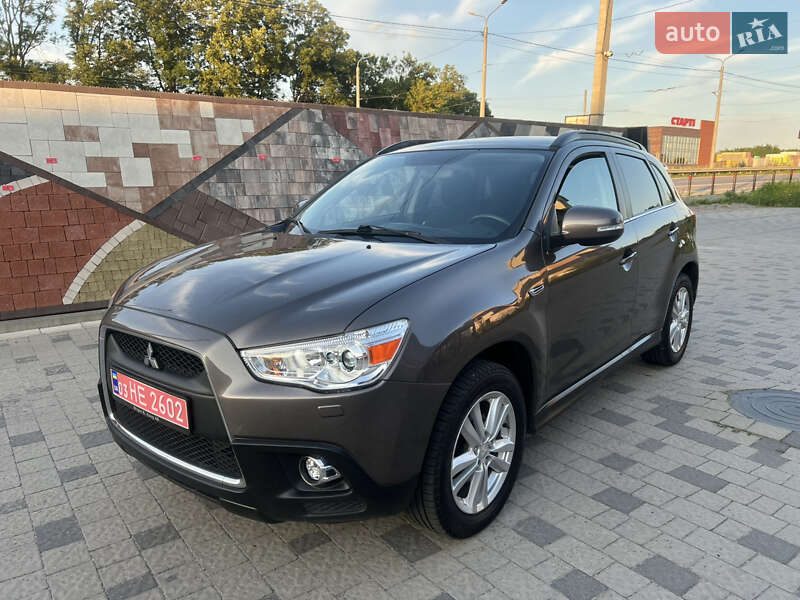 Mitsubishi ASX 2011
