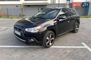 Внедорожник / Кроссовер Mitsubishi ASX 2010 в 