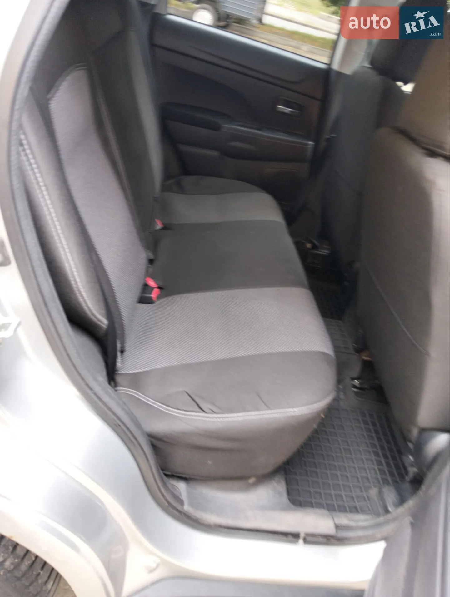 2013 Mitsubishi ASX - мініатюра 2