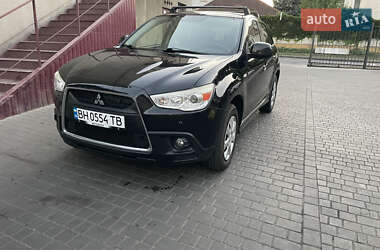 Внедорожник / Кроссовер Mitsubishi ASX 2011 в 