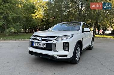 Внедорожник / Кроссовер Mitsubishi ASX 2021 в Полтаве