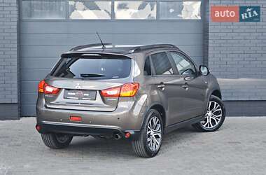 Позашляховик / Кросовер Mitsubishi ASX 2016 в 