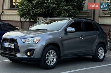 Внедорожник / Кроссовер Mitsubishi ASX 2013 в 