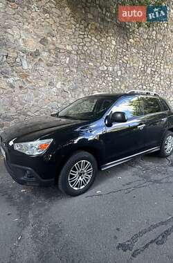 Позашляховик / Кросовер Mitsubishi ASX 2011 в Києві