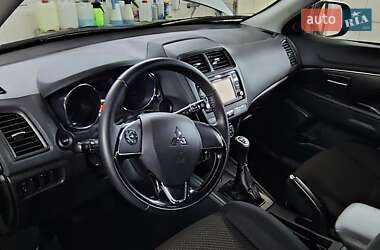 Внедорожник / Кроссовер Mitsubishi ASX 2019 в 