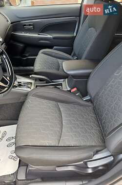 Внедорожник / Кроссовер Mitsubishi ASX 2024 в 