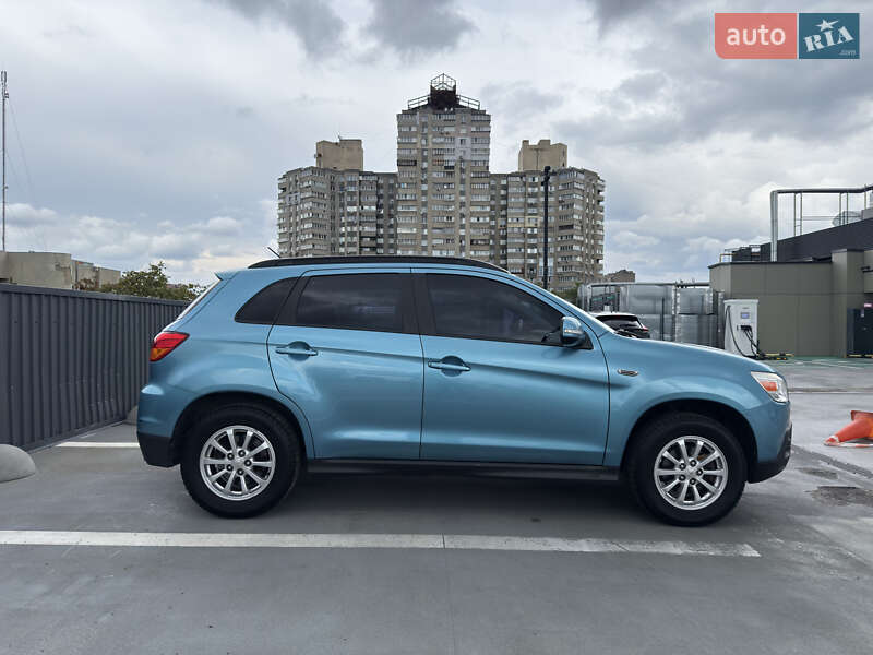 Внедорожник / Кроссовер Mitsubishi ASX 2012 в Киеве