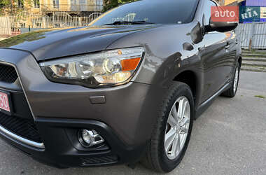 Внедорожник / Кроссовер Mitsubishi ASX 2011 в 