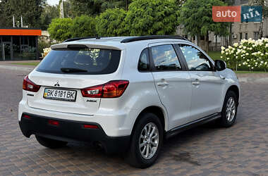 Внедорожник / Кроссовер Mitsubishi ASX 2011 в 