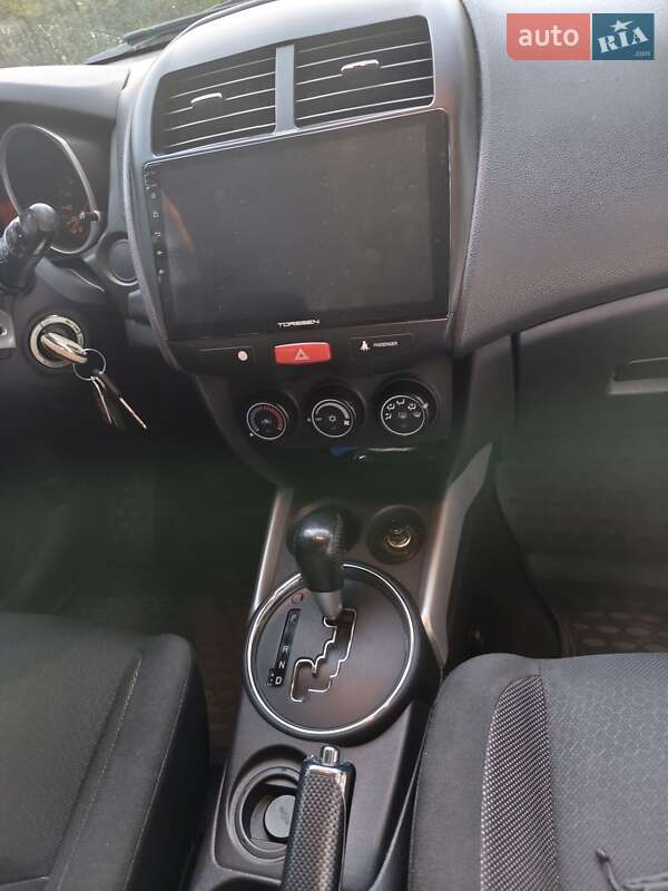 Внедорожник / Кроссовер Mitsubishi ASX 2011 в Кропивницком