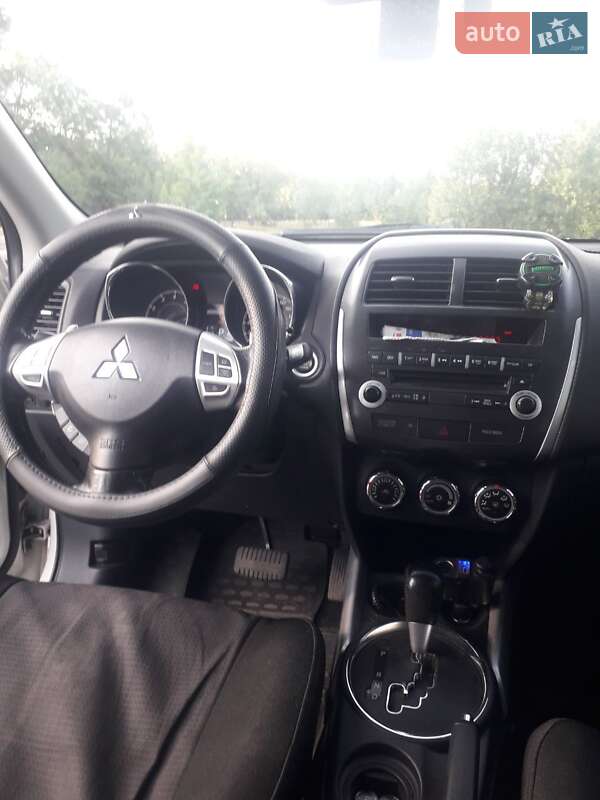 Внедорожник / Кроссовер Mitsubishi ASX 2011 в Павлограде