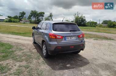 Внедорожник / Кроссовер Mitsubishi ASX 2012 в 