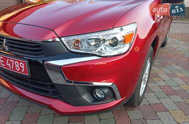 Внедорожник / Кроссовер Mitsubishi ASX 2017 в 