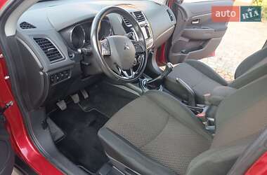 Внедорожник / Кроссовер Mitsubishi ASX 2017 в 