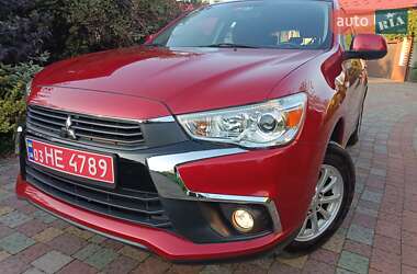 Внедорожник / Кроссовер Mitsubishi ASX 2017 в 