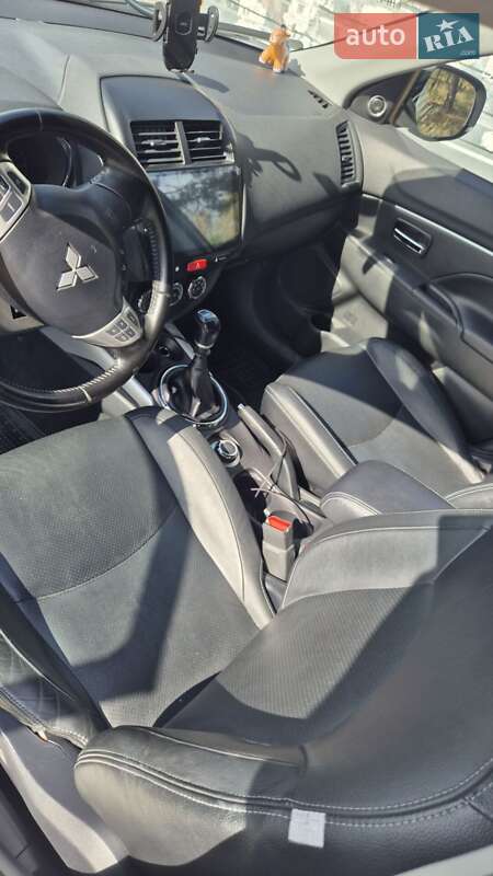 Внедорожник / Кроссовер Mitsubishi ASX 2012 в Киеве