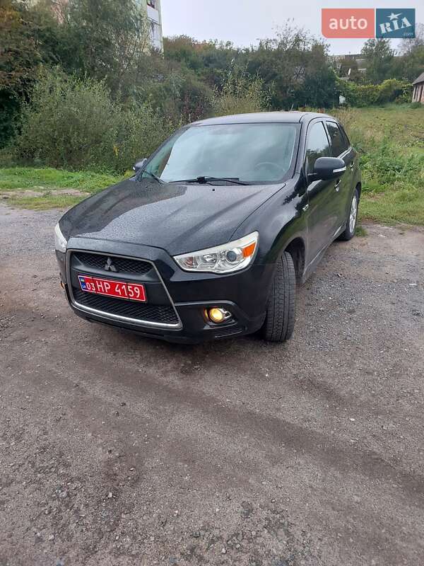Внедорожник / Кроссовер Mitsubishi ASX 2011 в Ровно