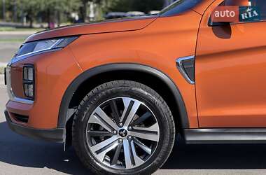 Внедорожник / Кроссовер Mitsubishi ASX 2021 в 