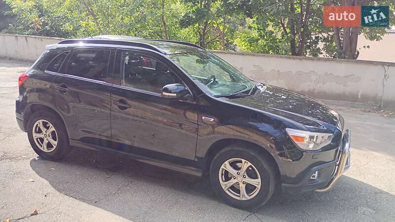 Внедорожник / Кроссовер Mitsubishi ASX 2010 в Киеве