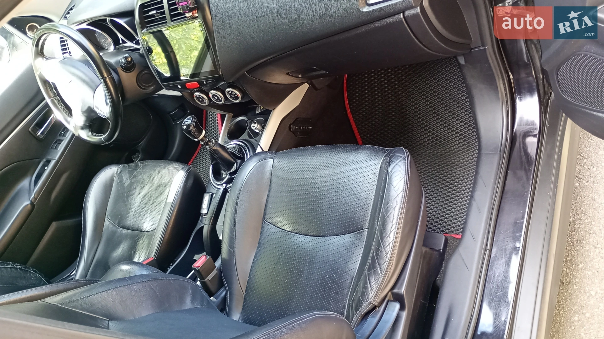 2010 Mitsubishi ASX - мініатюра 32