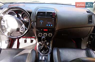 Внедорожник / Кроссовер Mitsubishi ASX 2010 в Киеве