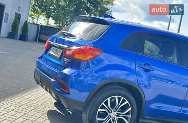 Внедорожник / Кроссовер Mitsubishi ASX 2018 в 