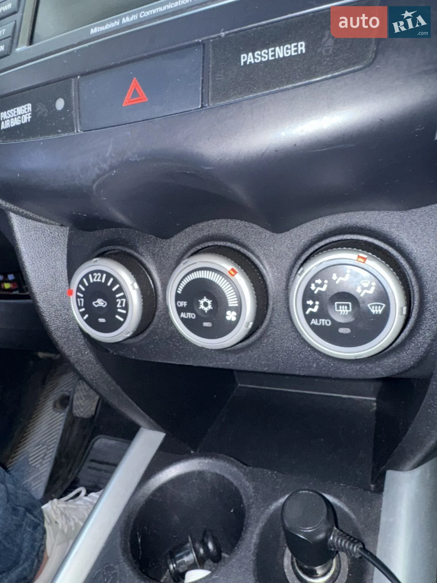 2011 Mitsubishi ASX - мініатюра 16