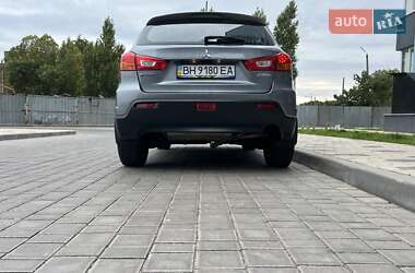 Внедорожник / Кроссовер Mitsubishi ASX 2012 в 