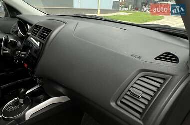 Внедорожник / Кроссовер Mitsubishi ASX 2012 в 
