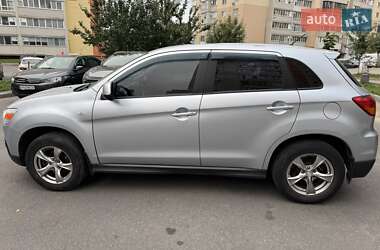 Внедорожник / Кроссовер Mitsubishi ASX 2011 в 