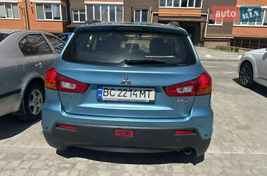 Внедорожник / Кроссовер Mitsubishi ASX 2011 в 