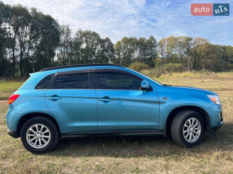 Внедорожник / Кроссовер Mitsubishi ASX 2013 в Харькове