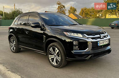 Внедорожник / Кроссовер Mitsubishi ASX 2023 в Александрие