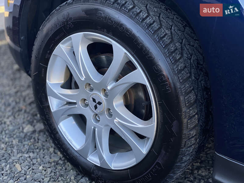 Внедорожник / Кроссовер Mitsubishi ASX 2010 в Луцке