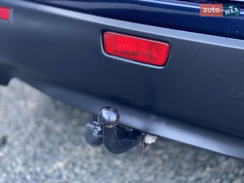 Внедорожник / Кроссовер Mitsubishi ASX 2010 в Луцке