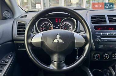 Внедорожник / Кроссовер Mitsubishi ASX 2012 в 