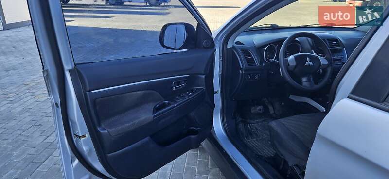 Внедорожник / Кроссовер Mitsubishi ASX 2011 в Черкассах