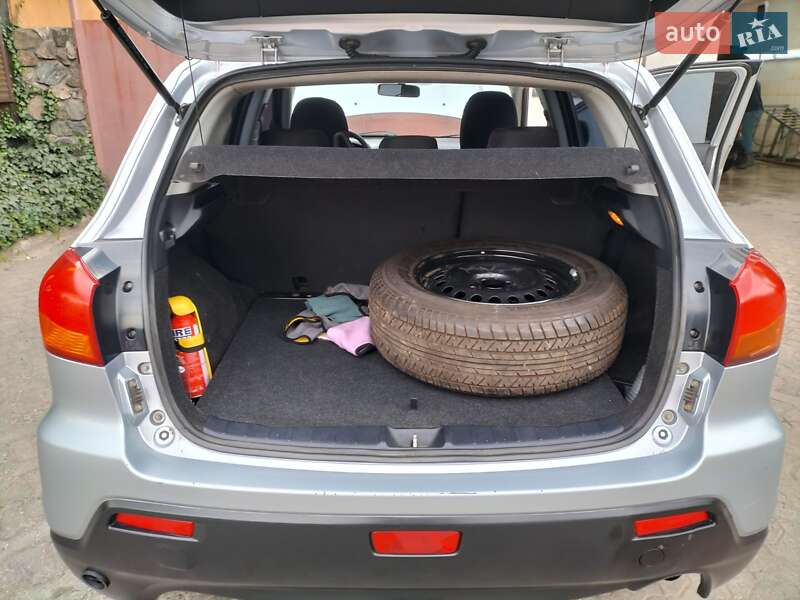 Внедорожник / Кроссовер Mitsubishi ASX 2011 в Черкассах