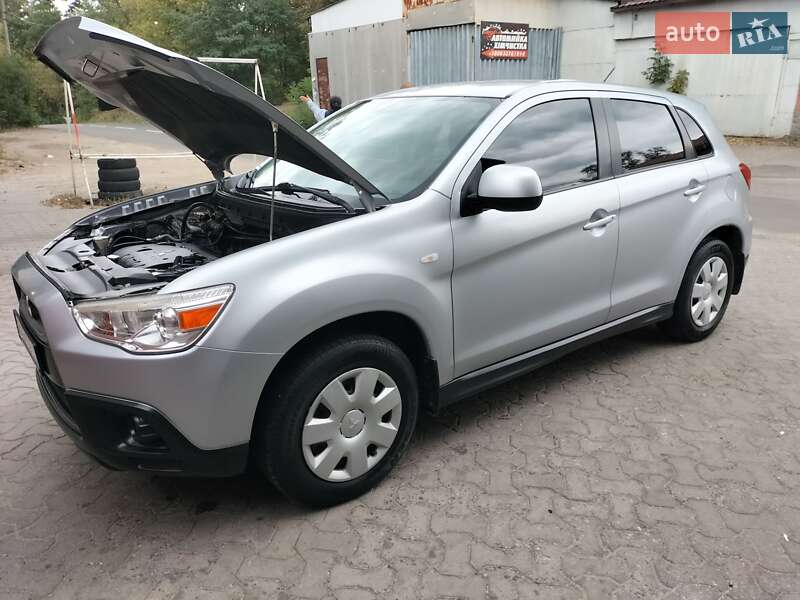 Внедорожник / Кроссовер Mitsubishi ASX 2011 в Черкассах