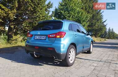 Позашляховик / Кросовер Mitsubishi ASX 2010 в 