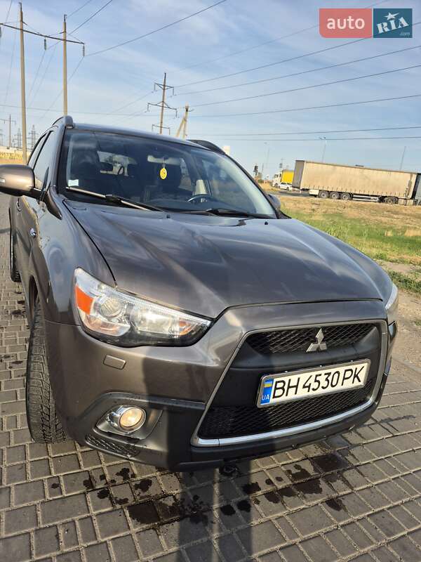 Внедорожник / Кроссовер Mitsubishi ASX 2010 в Одессе